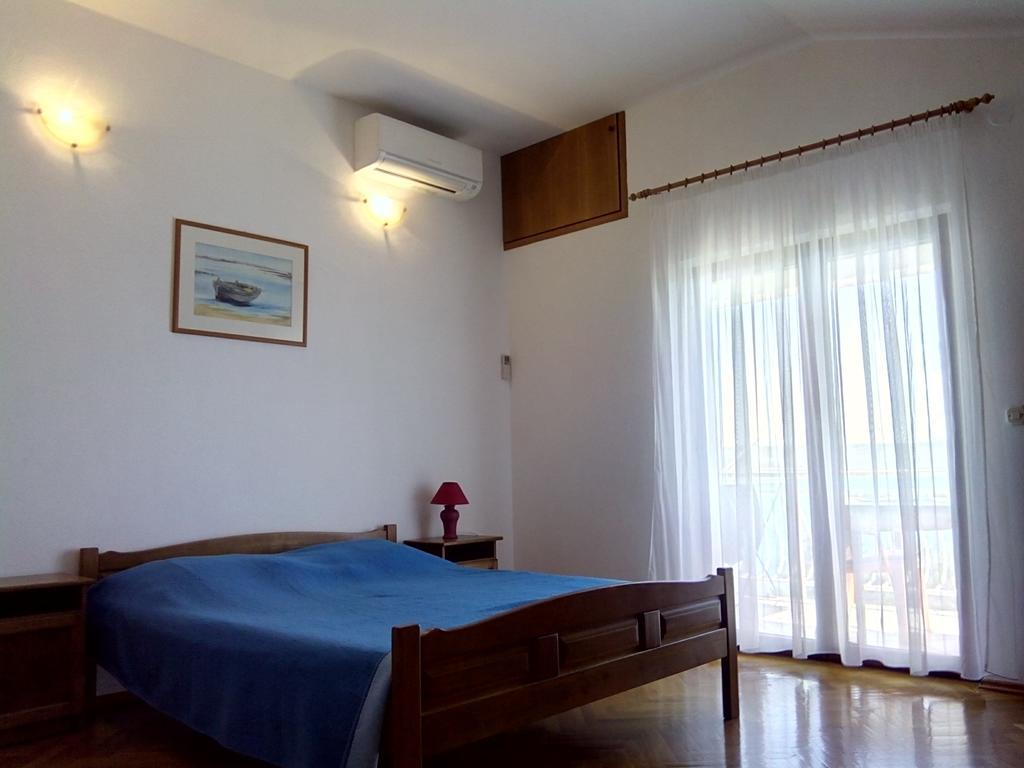 Apartments Ivanka Starigrad Paklenica Rum bild