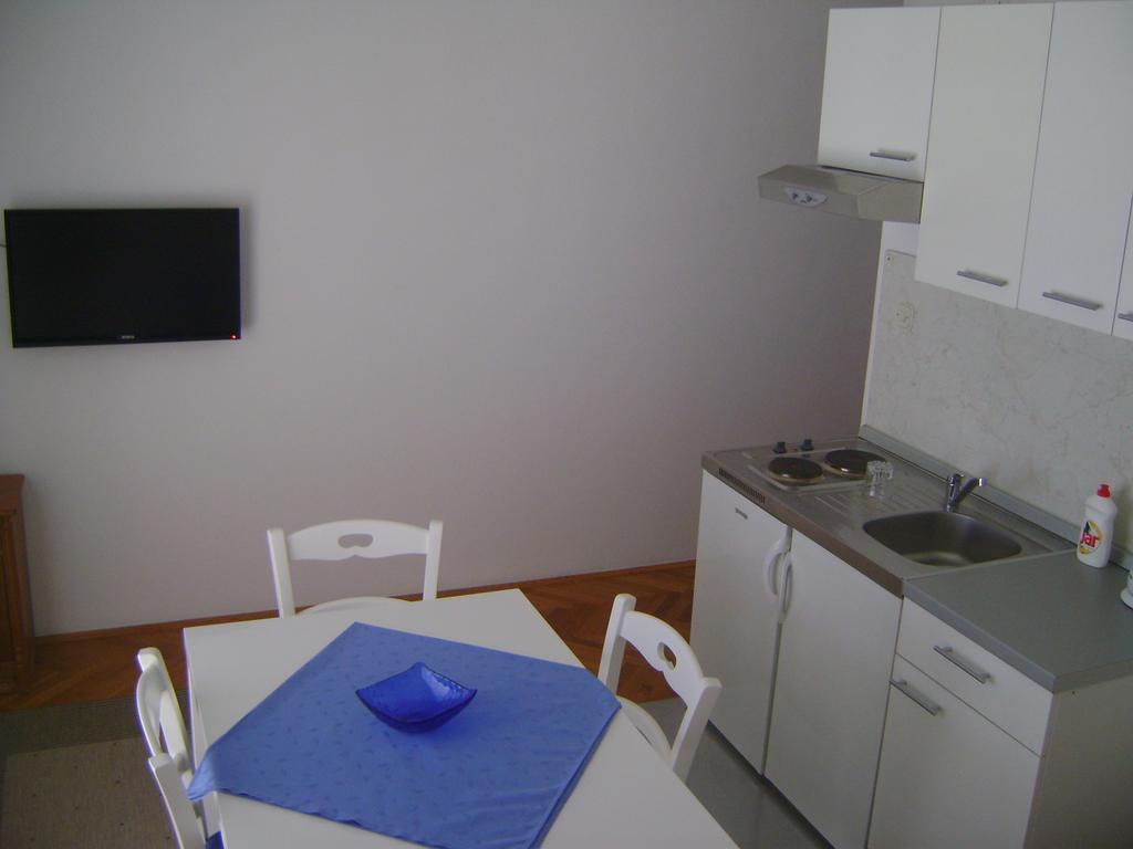 Apartments Ivanka Starigrad Paklenica Rum bild